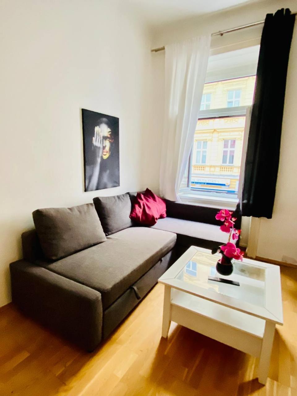 Family Apartment Th8 8 Виена Екстериор снимка